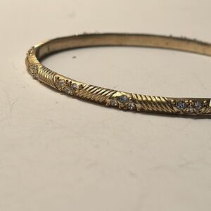Vintage style Gold Tone Bangle Bracelet with Inlaid Faceted Stones